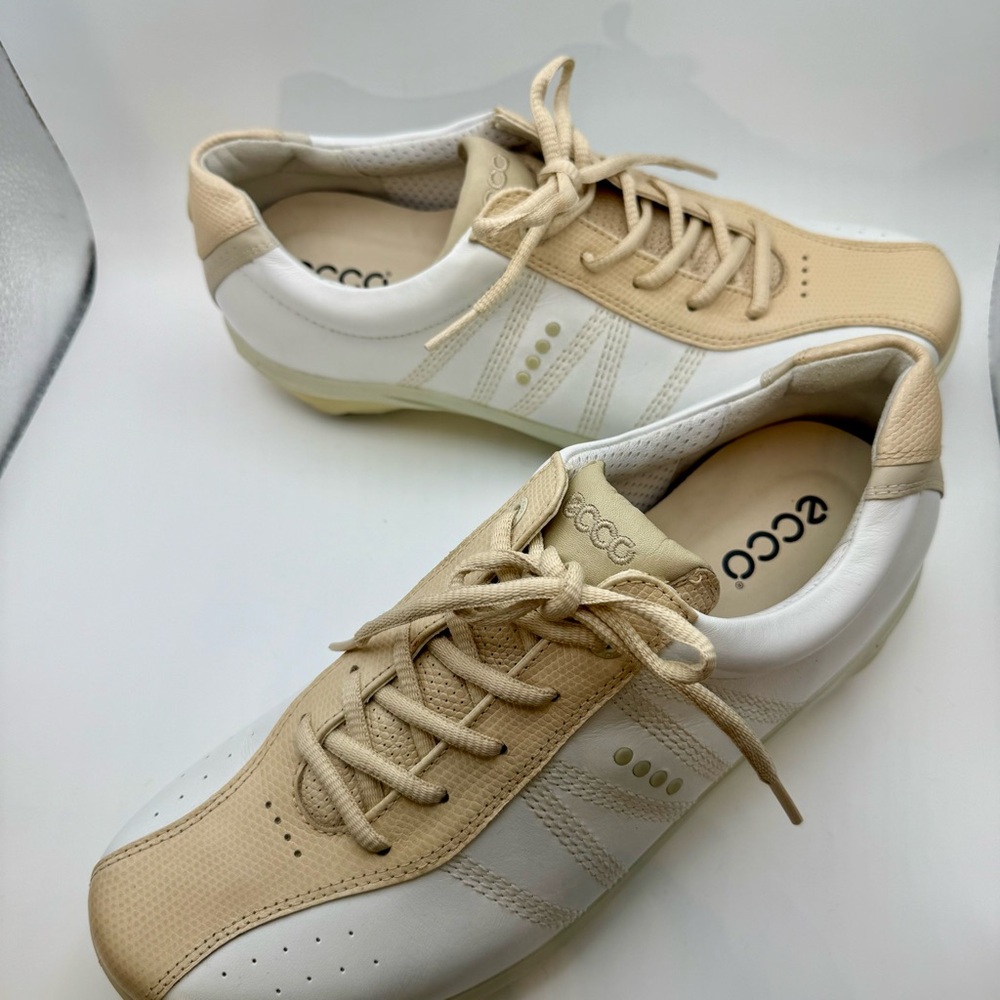 ECCO Women's White Beige Leather Soft Spike Golf Shoes Size EU 41